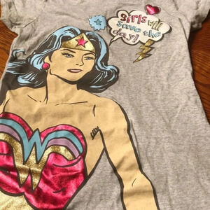 Wonder Woman Tee Shirt